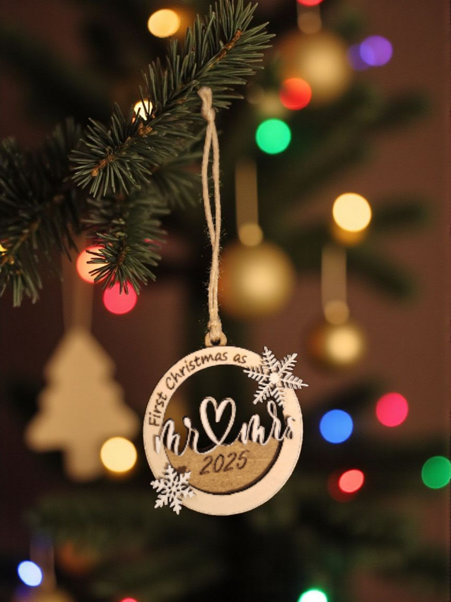 Christmas tree decoration Family